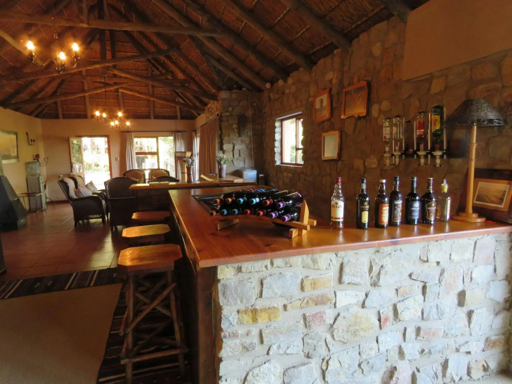 Woodbury Lodge – Amakhala Game Reserve