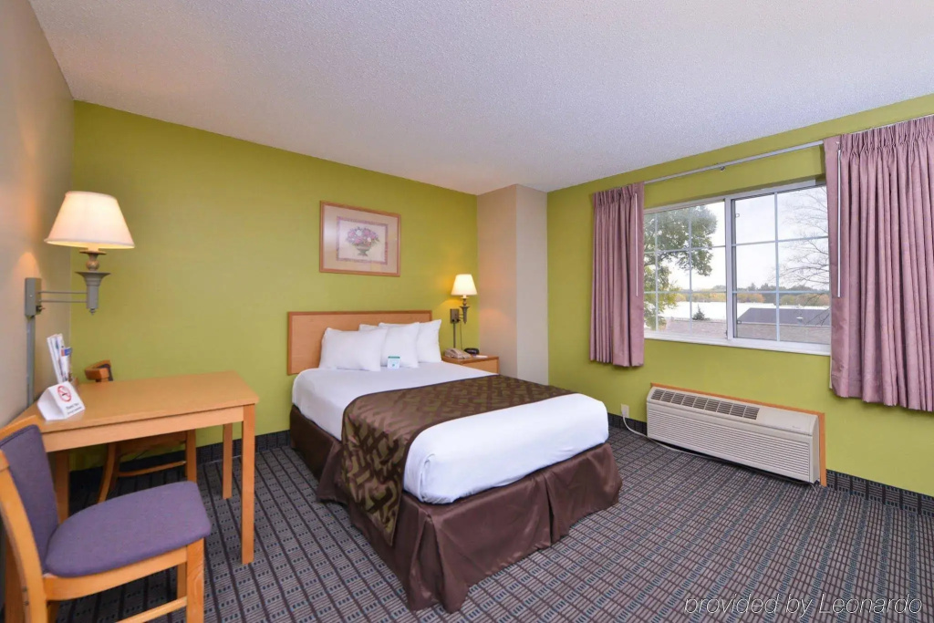 Regency Inn Geneseo IL I-80