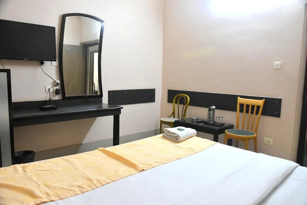 Hotel City Grand Varanasi