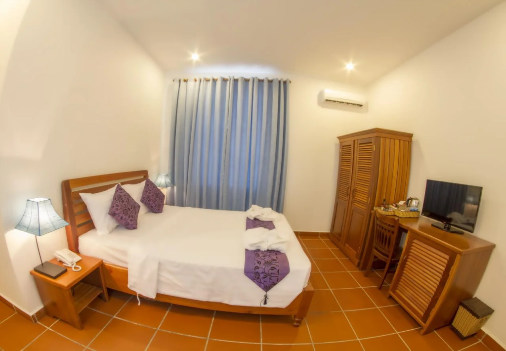 The Blue Corner Boutique Hotel