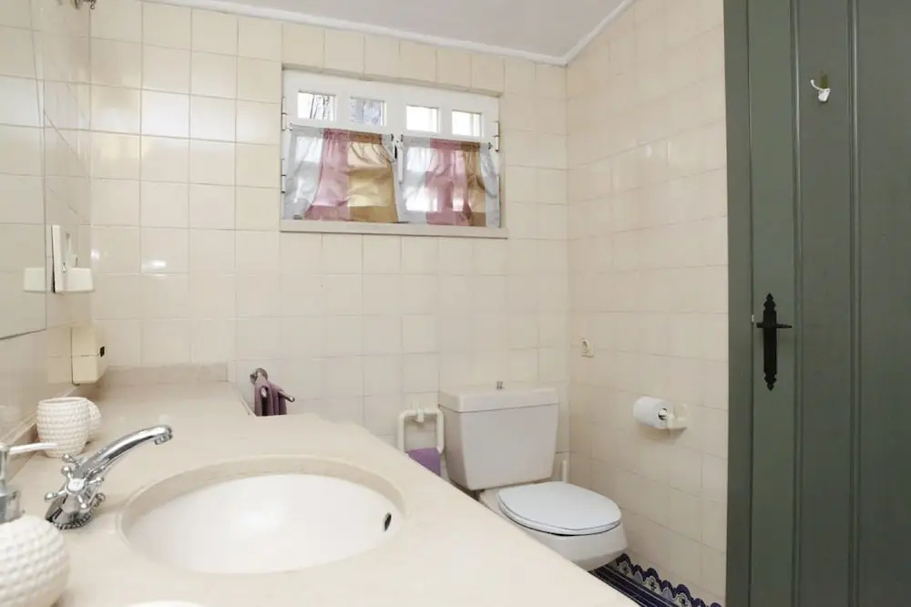 Cozy Golf Villa in Cascais