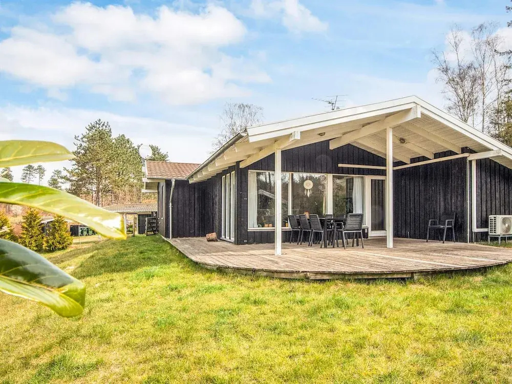 8 person holiday home in Ebeltoft