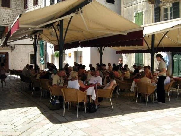 Hotel Rendez Vous