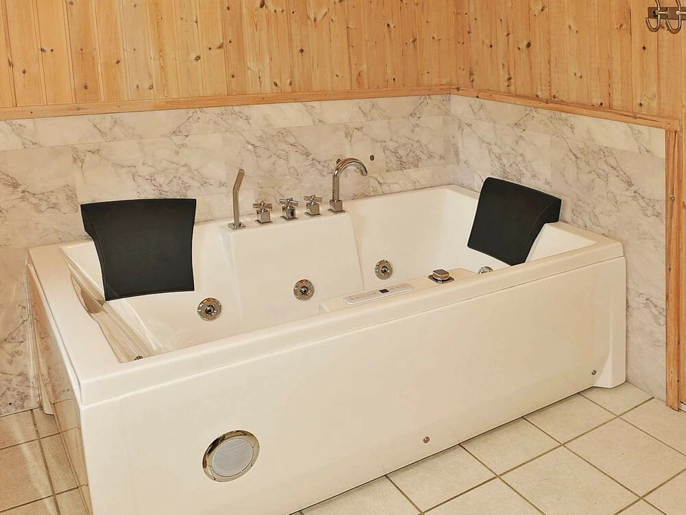 Cozy Holiday Home in Oksbøl With Private Whirlpool