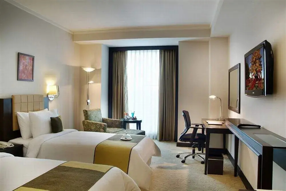 Express Sarovar Portico