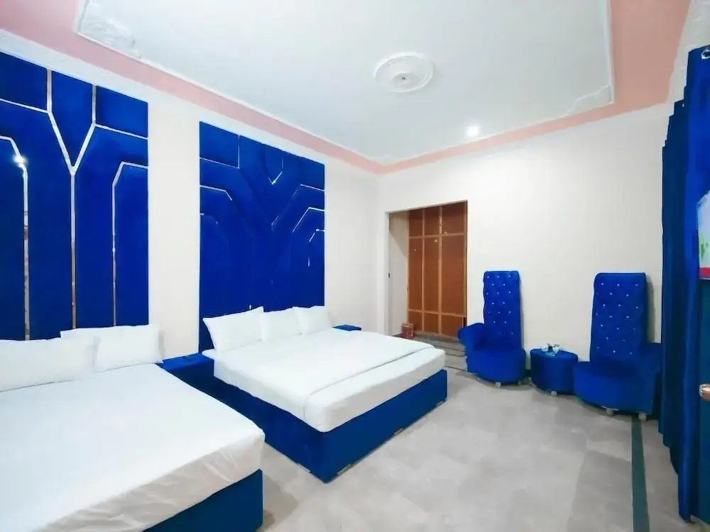 Hotel A-One