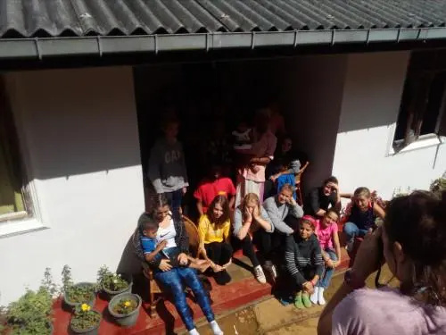 LAKE AND LAKE HOMESTAY