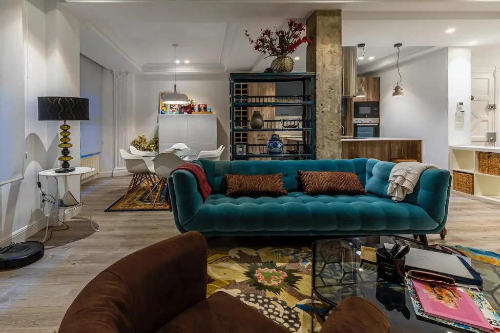 110 M2 Central apartment in Abando Close To Guggenheim with parking