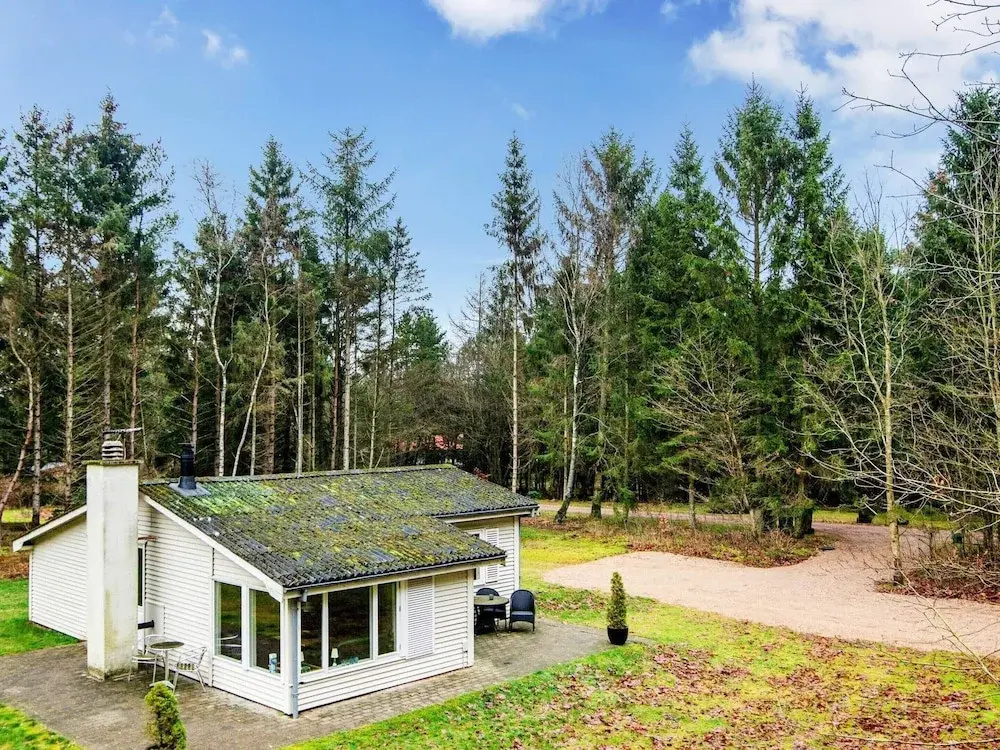 4 Person Holiday Home in Ans By-by Traum