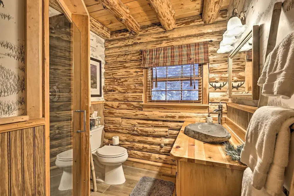 Ski & Hike! Hot Tub Hideaway in Breckenridge