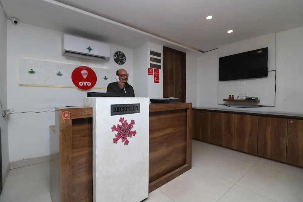OYO 9999 Hotel Sea Heaven