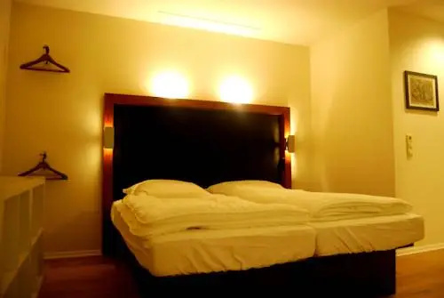 FEWO im Kneipenviertel Altkötzschenbroda