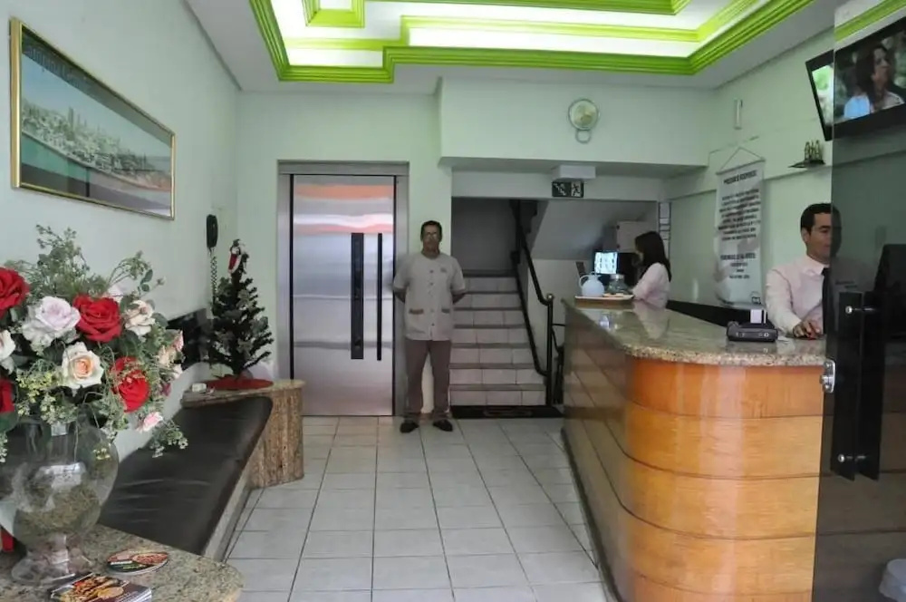 Central Hotel