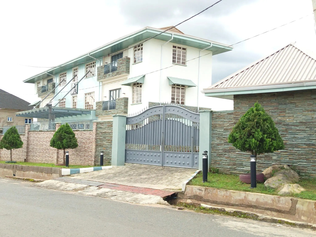 World Lilies Hotel & Events Place