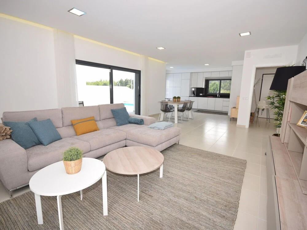 Sunny Villa Near Obidos w/ Beaches