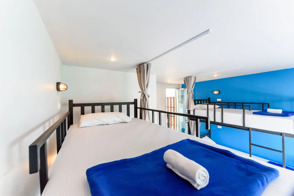 Hip Hostel - SHA Plus