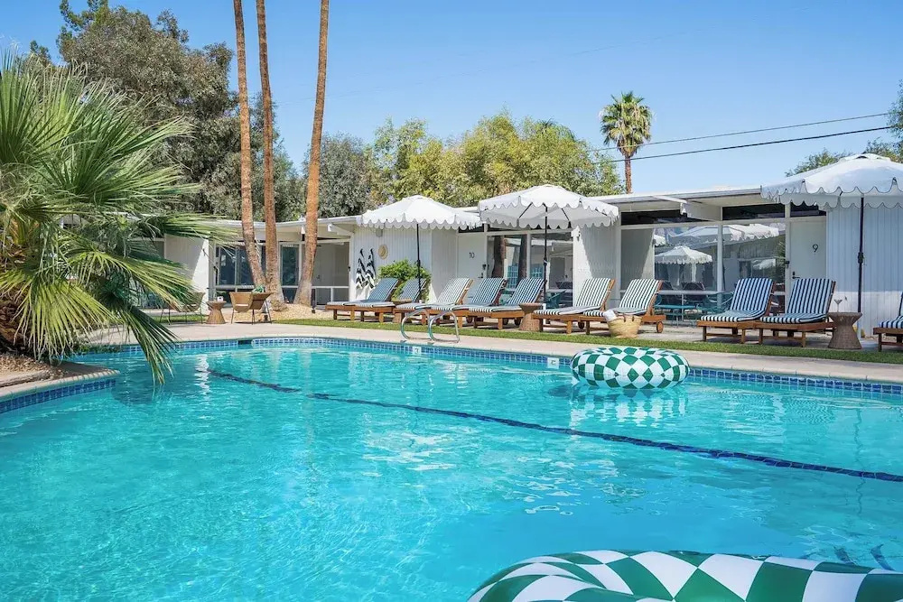 The Monkey Tree Hotel Buyout by Avantstay Entire Hotel Buyout! Funky Rooms w/ Modern Amenities!