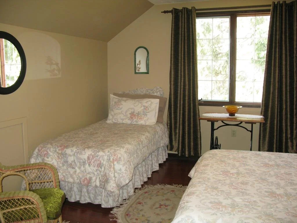 Country Comfort Bed & Breakfast