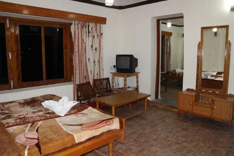 Hotel Nirvana Palace
