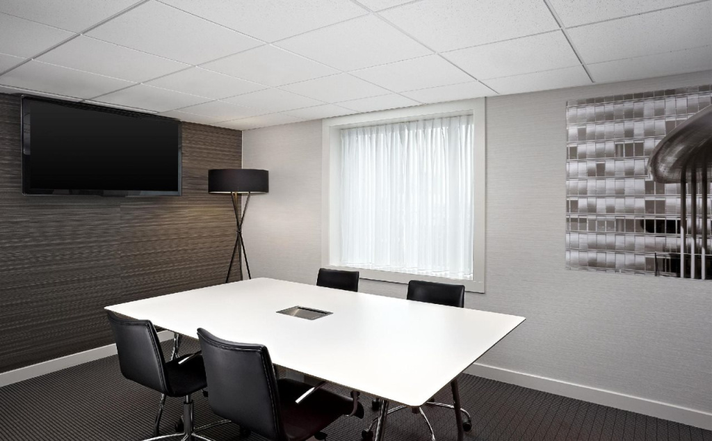 Sheraton Amsterdam Airport Hotel and Conference Center