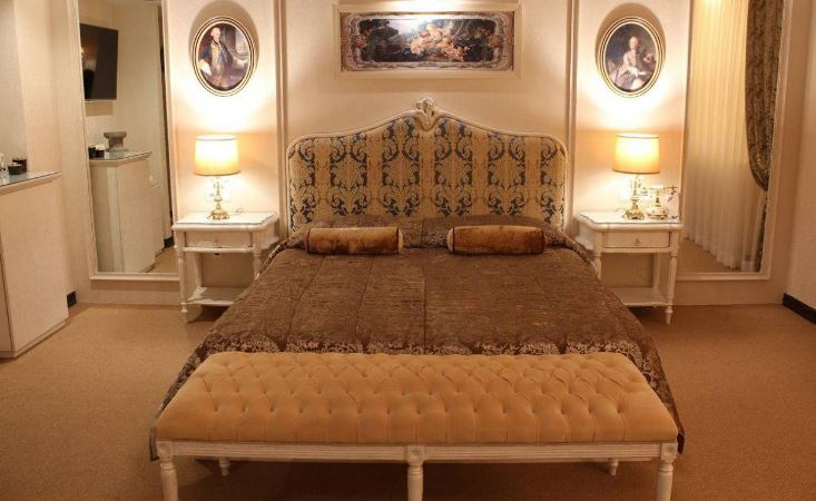 Javad Hotel