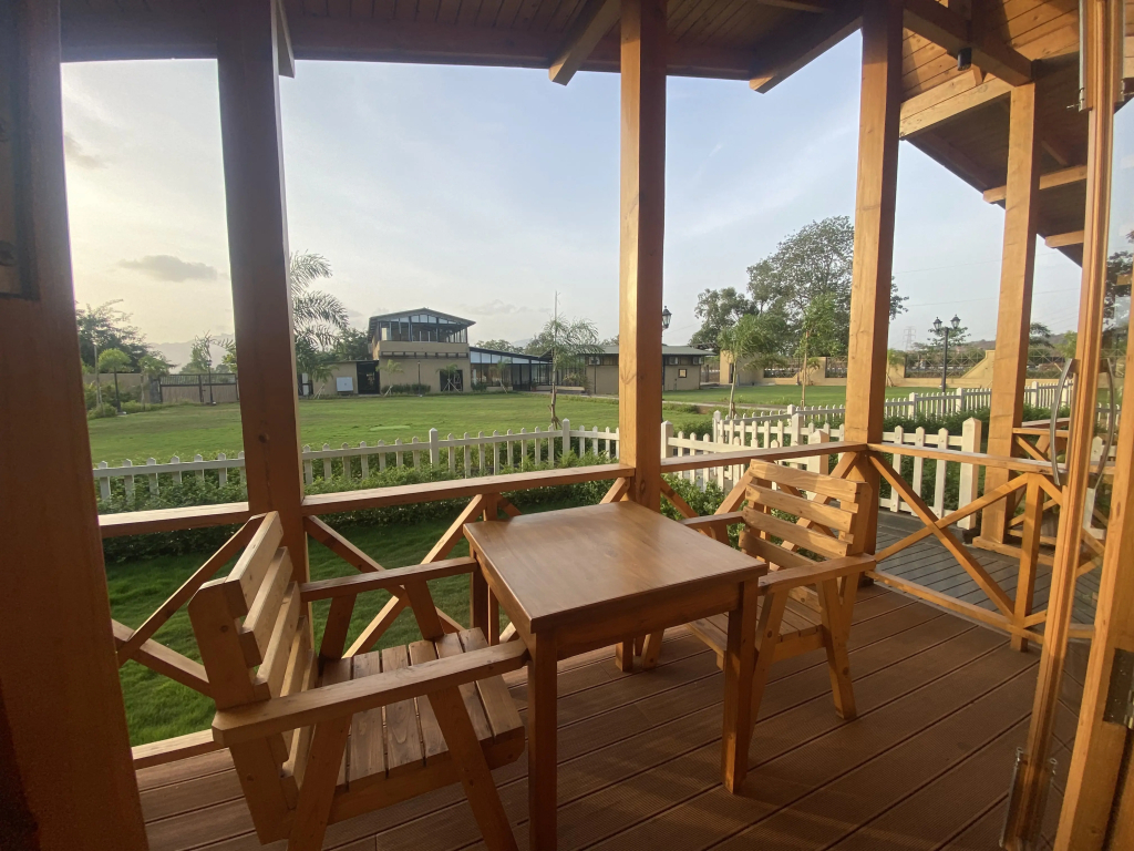 Villament Zinc Journey By The Fern, Karjat