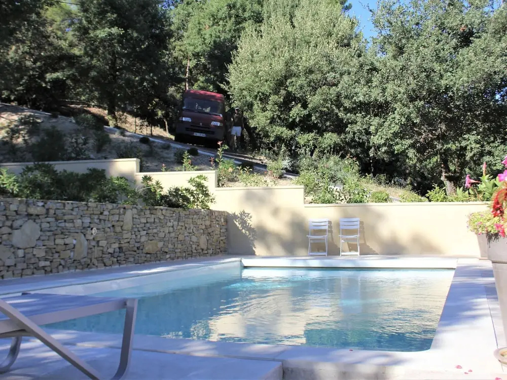 Modern Gîte With Pool on Large Property of Owner, 1 km From Provençal Village