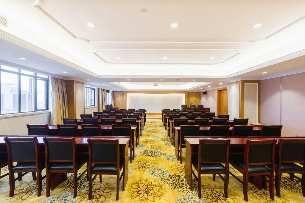 Vienna International Hotel (Lishui Haile City Tianshengqiao Scenic Area, Nanjing)
