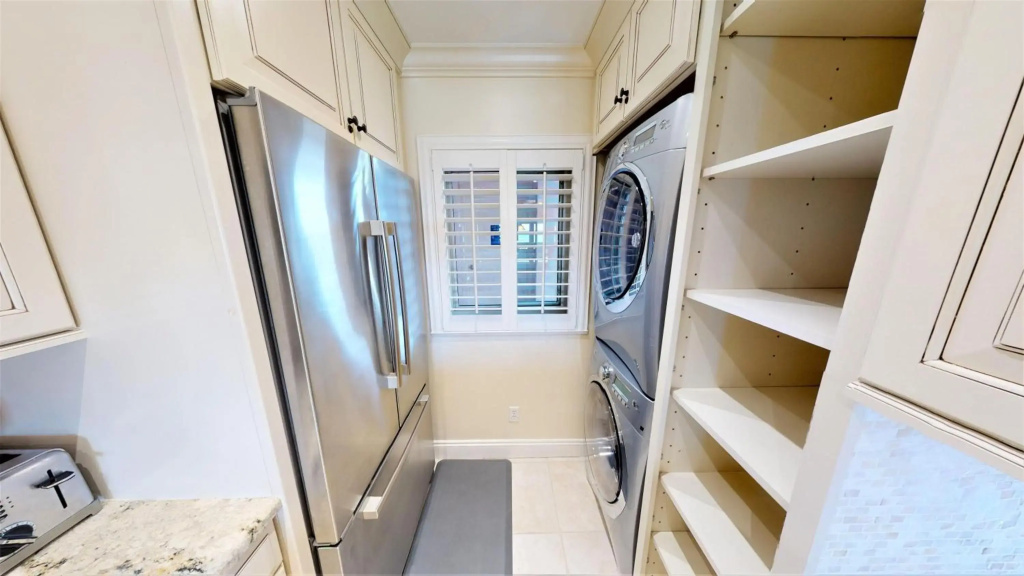 Beach Manor 0310