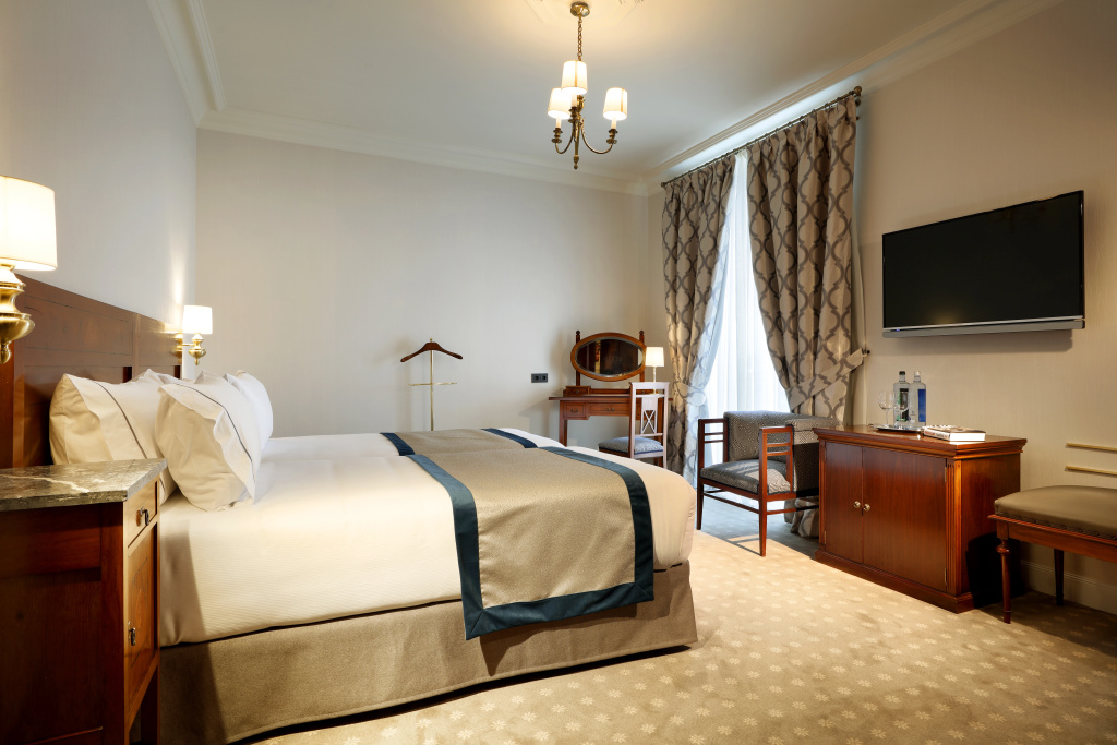 Eurostars Hotel Real