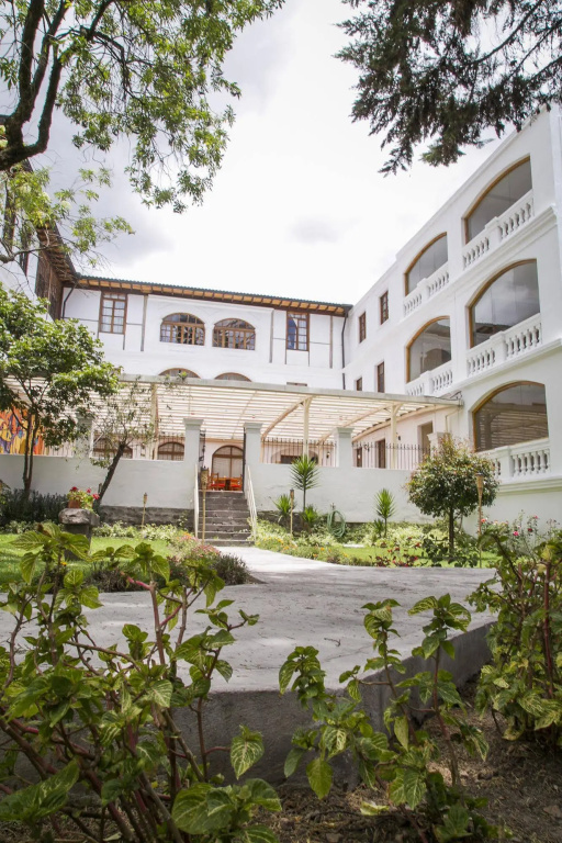 Solera House Adventure Hostel