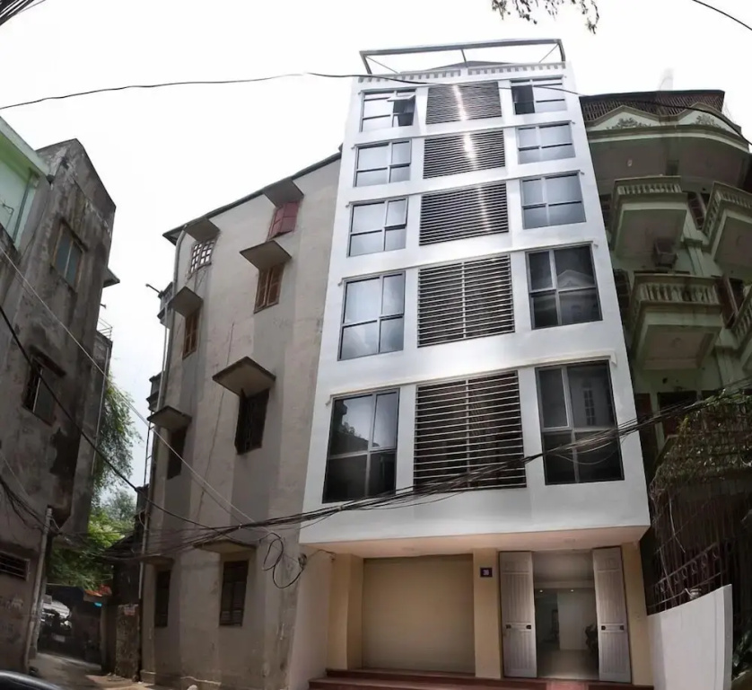 Era Apartment Ha Yen Quyet