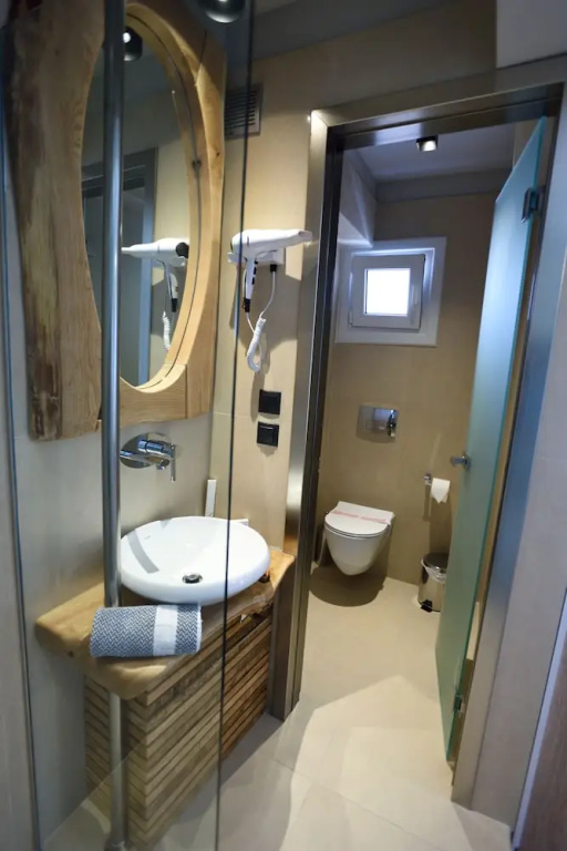 Mystique Luxury Suites