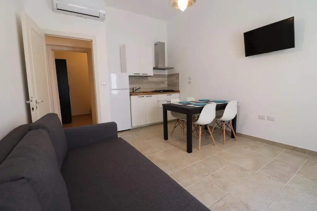 Casa Nausica Elegant Apartment Facing the Aragonese Castle