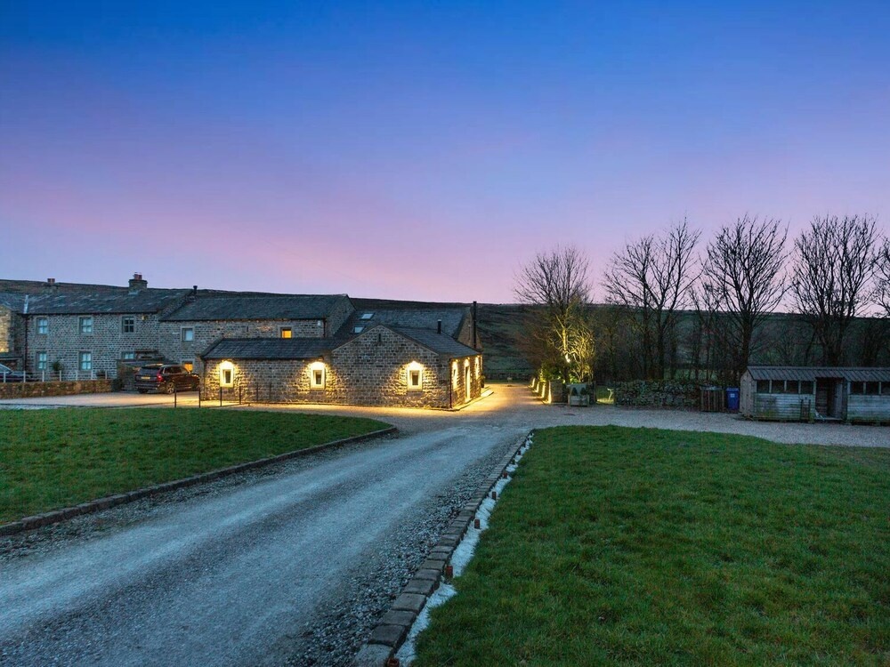 The Old Shippon Mews