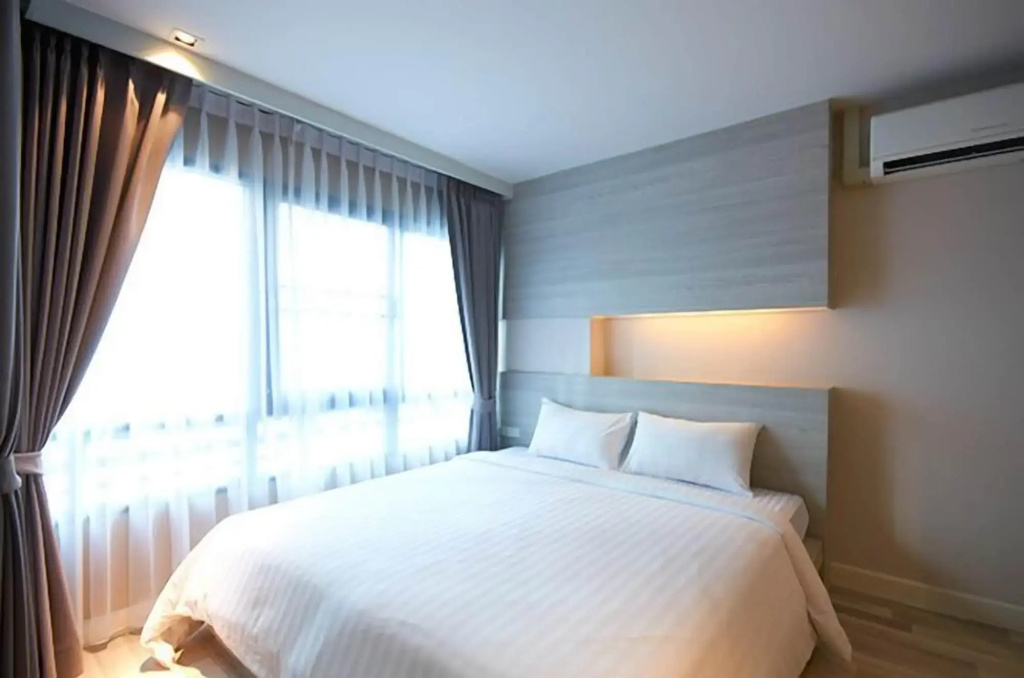 The Present Sathorn