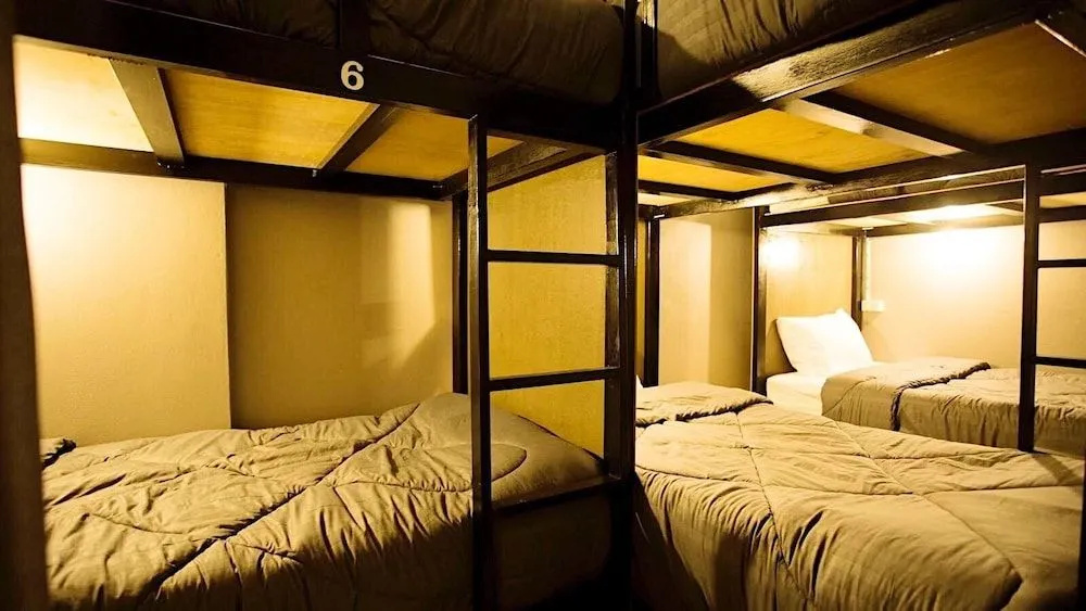 Stamp Hostel - Adults Only