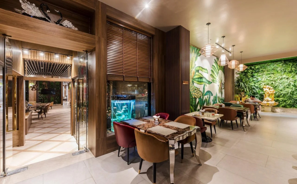 Sunflower Luxury Hotel