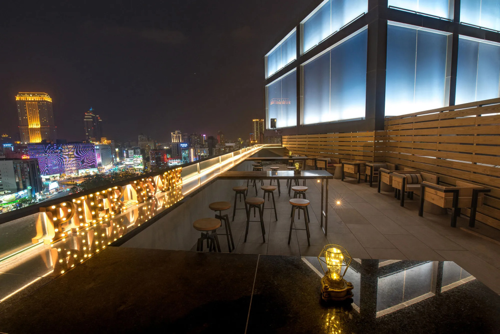Hotel Indigo Kaohsiung Central Park by IHG