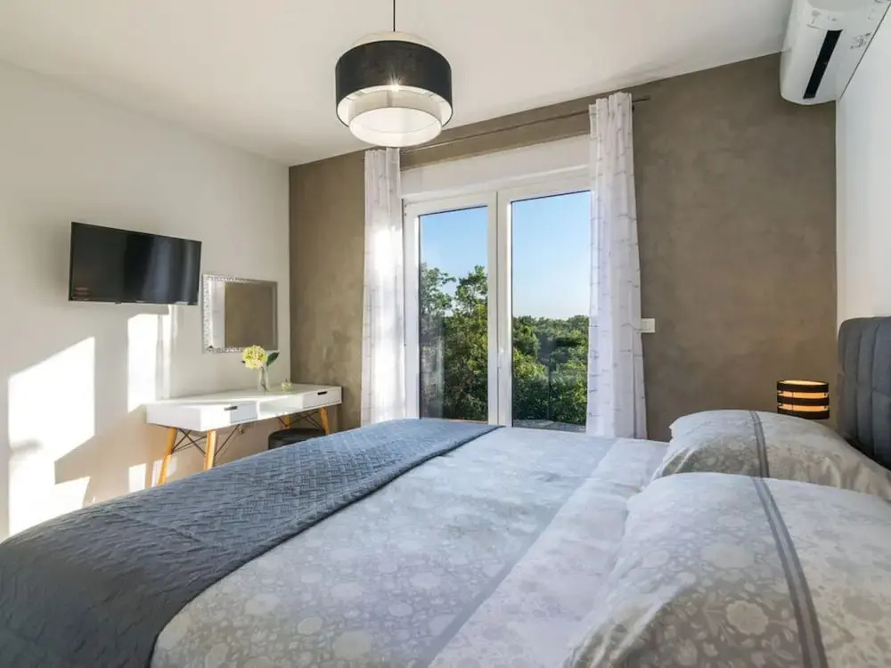 Villa Gloria Comfortable Holiday Residence