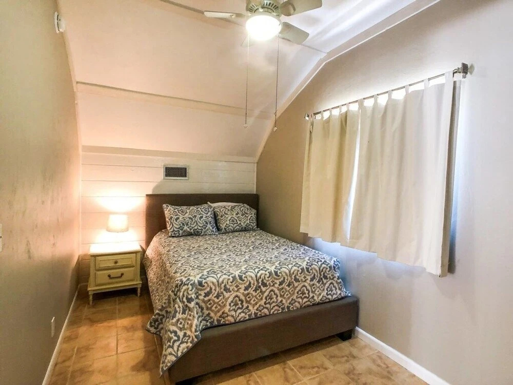 Beach Barn - 4 Bedroom Pet-friendly Home With Private Pool