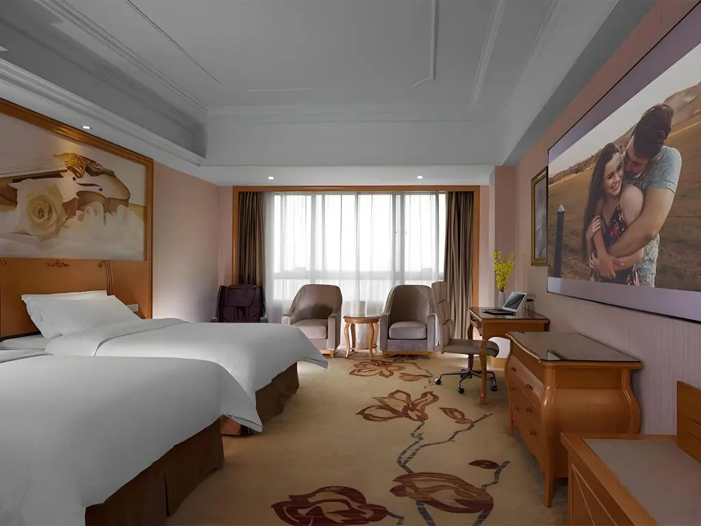 Vienna International Hotel Changsha Gaoqiao Branch