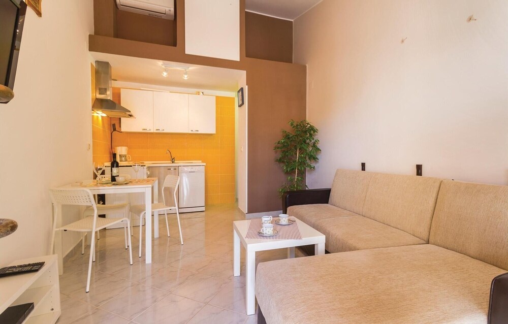 Awesome Home in Fazana With Wifi and 1 Bedrooms