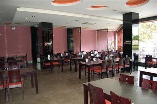 Foreverinns Hotel