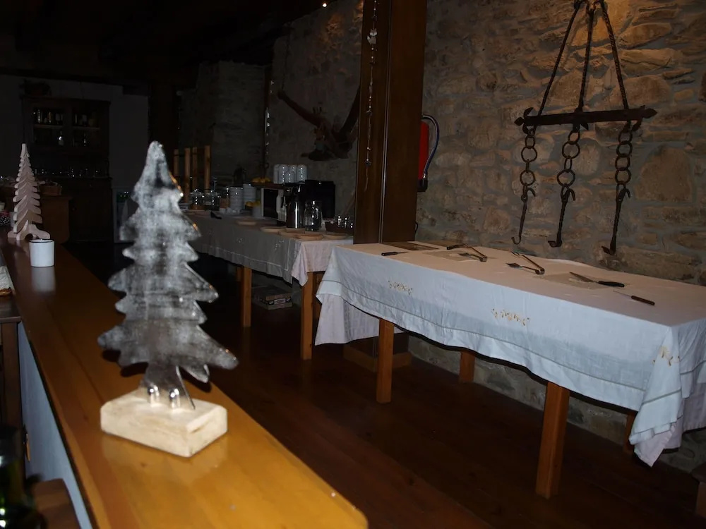 Hotel Ço De Pierra