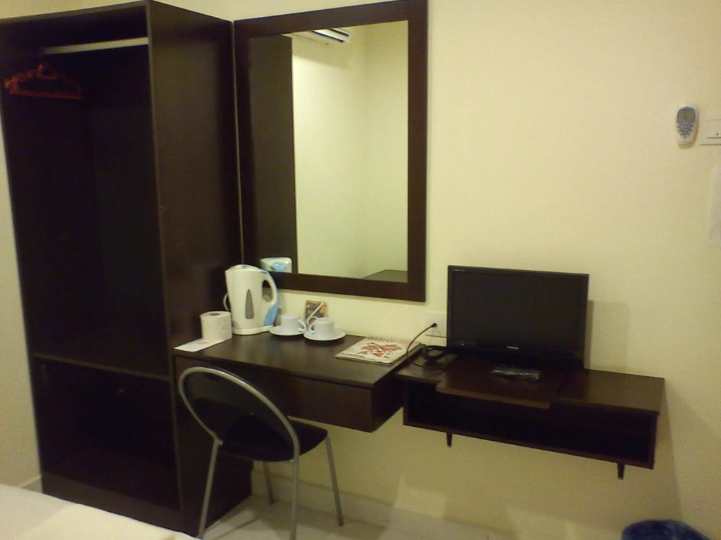 YB One Hotel