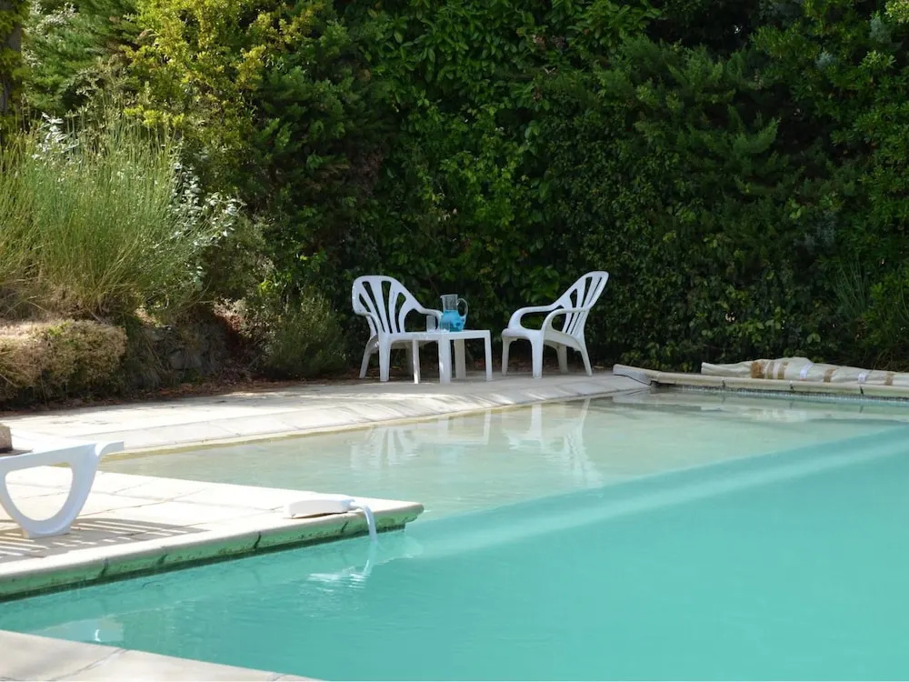 Pretty Holiday Home in Tourtour France Near Lake St. Croix