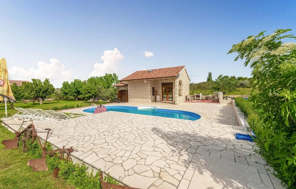 Amazing Home In Zadar