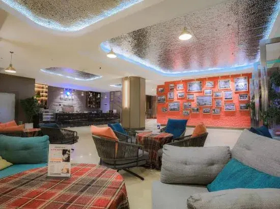 Chuxiong Longyu Hotel (Traditional Chinese Medicine Hospital Store）)
