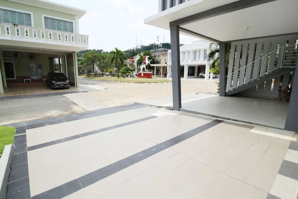 Airy Eco Syariah Simpang Jam Gajah Mada Puri Casablanca Batam